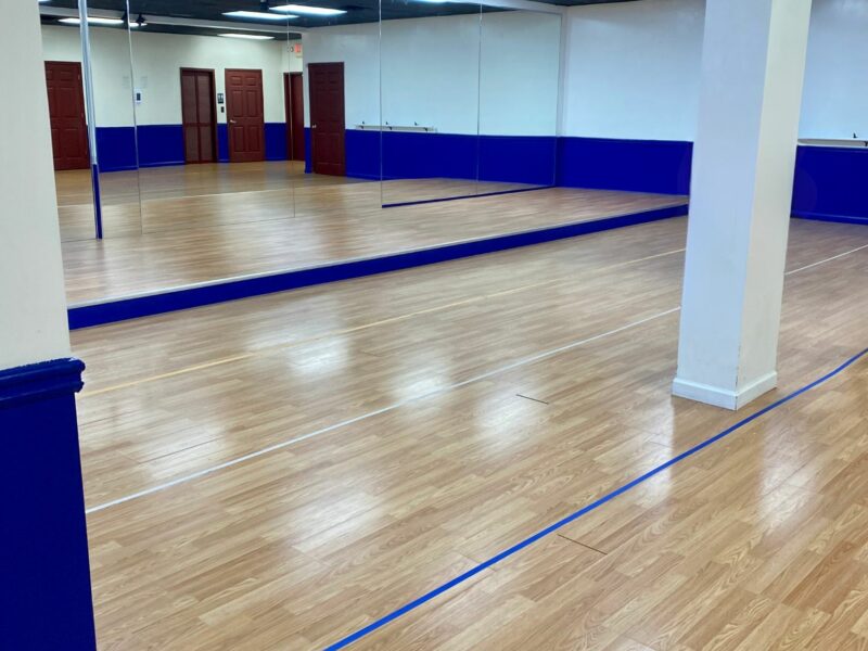 Enchanting Alpharetta Dance Studio with Equipment and Free Parking