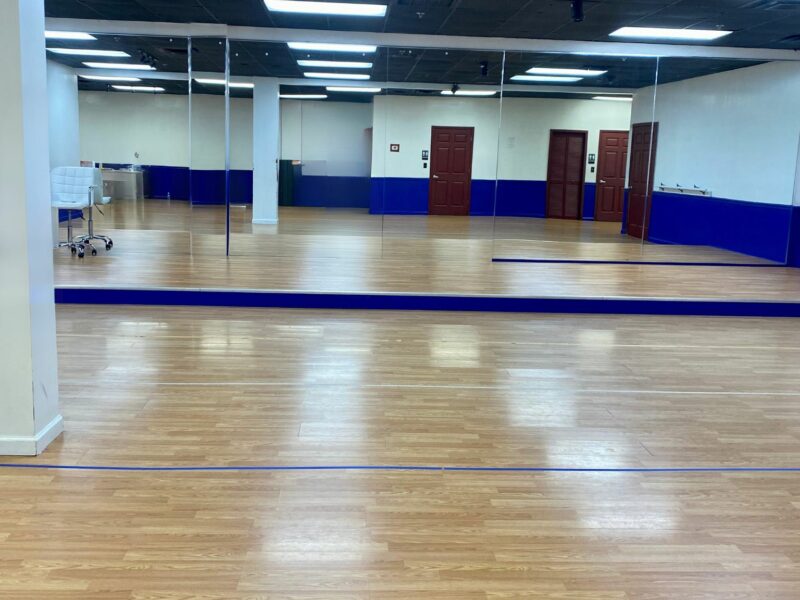 Enchanting Alpharetta Dance Studio with Equipment and Free Parking